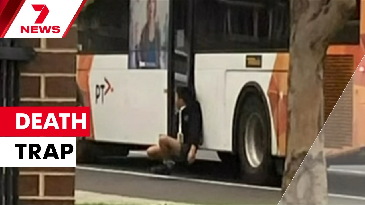 Melbourne schoolboy trapped in bus door and dragged for hundreds of